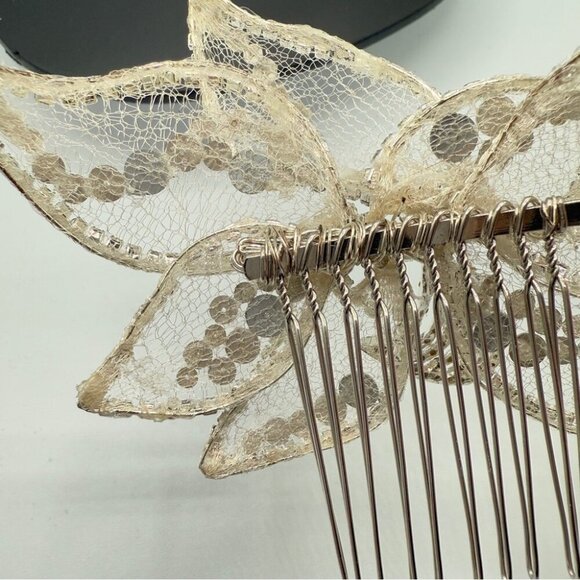 Wedding Floral Hair Comb - Veil Clip - Picture 9 of 16